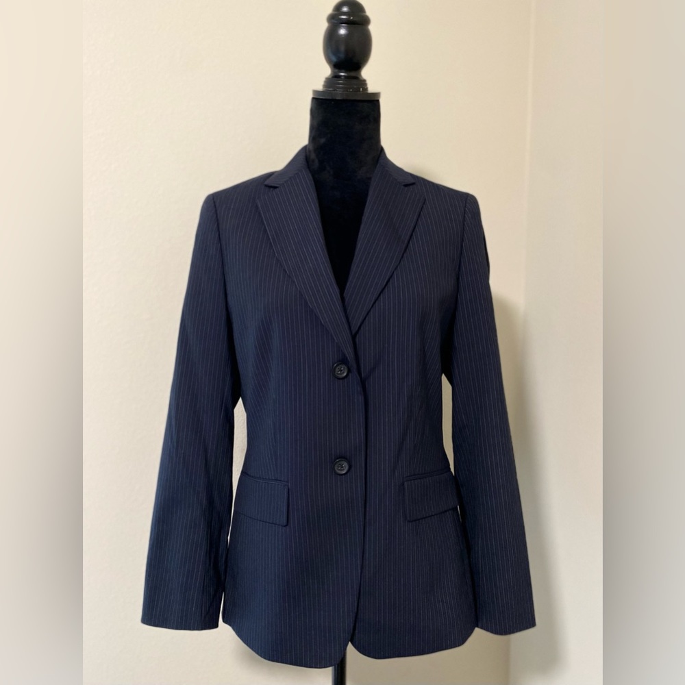 Brooks Brothers suit